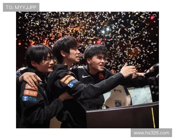 CSGO精彩瞬间揭秘FPX战队如何实现完美团队协作与战术配合