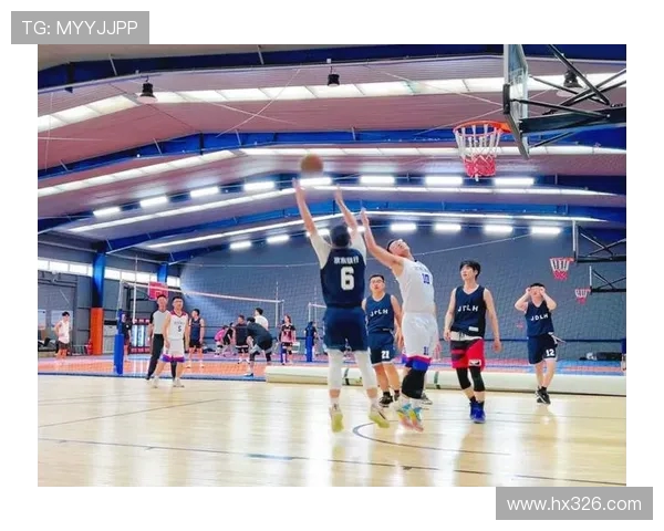 以篮球为纽带探寻团队合作精神与青春拼搏力量的深度融合